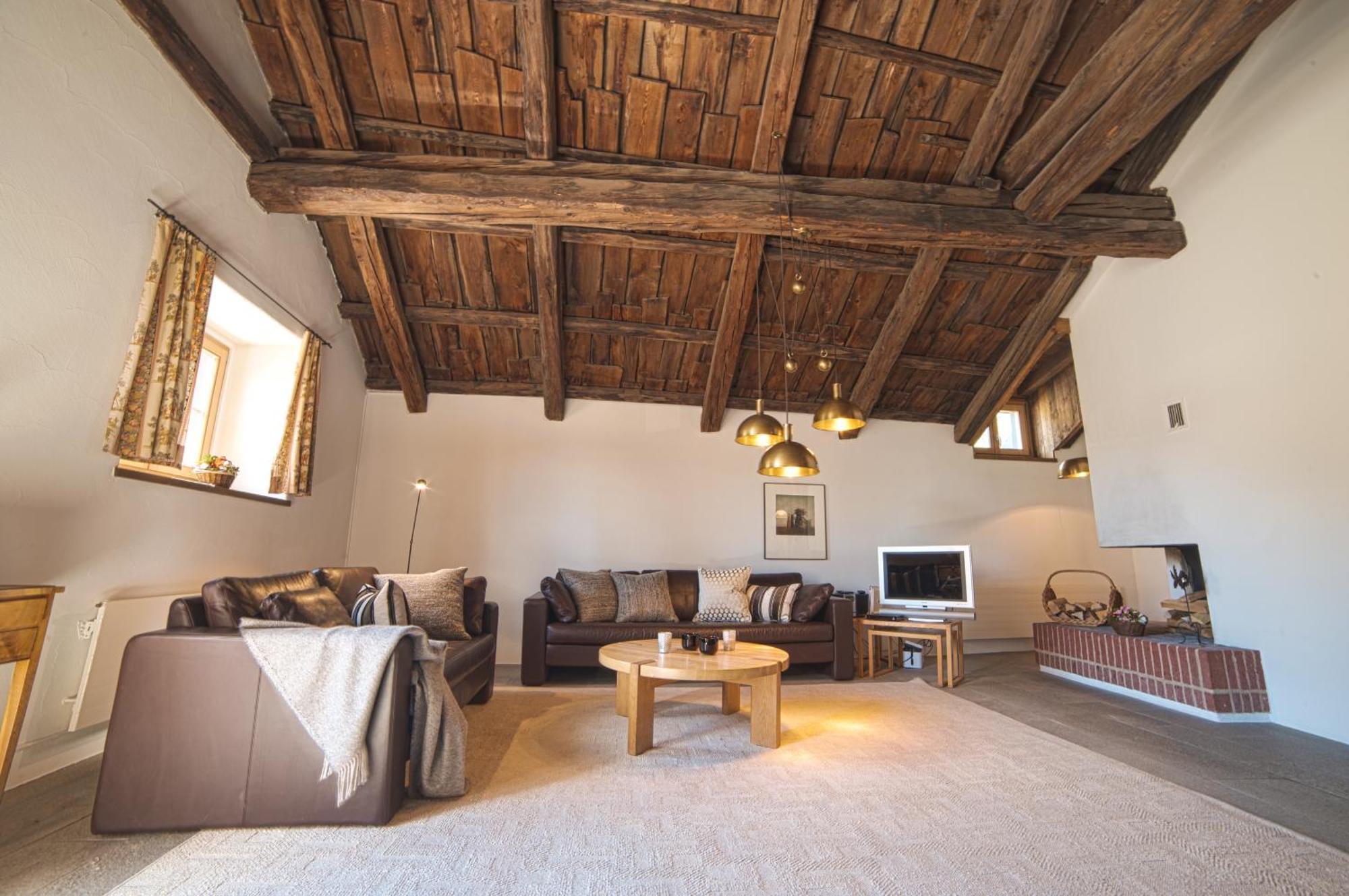 Ferienwohnung Chesa Michel Bever Zimmer foto